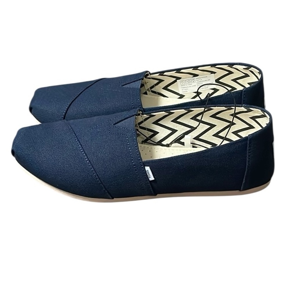 TOMS - Women's Classic Canvas Shoe